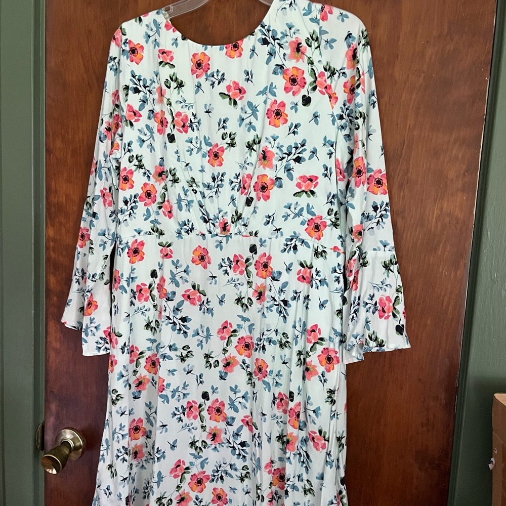LOFT  dress, size 8.  Worn twice.